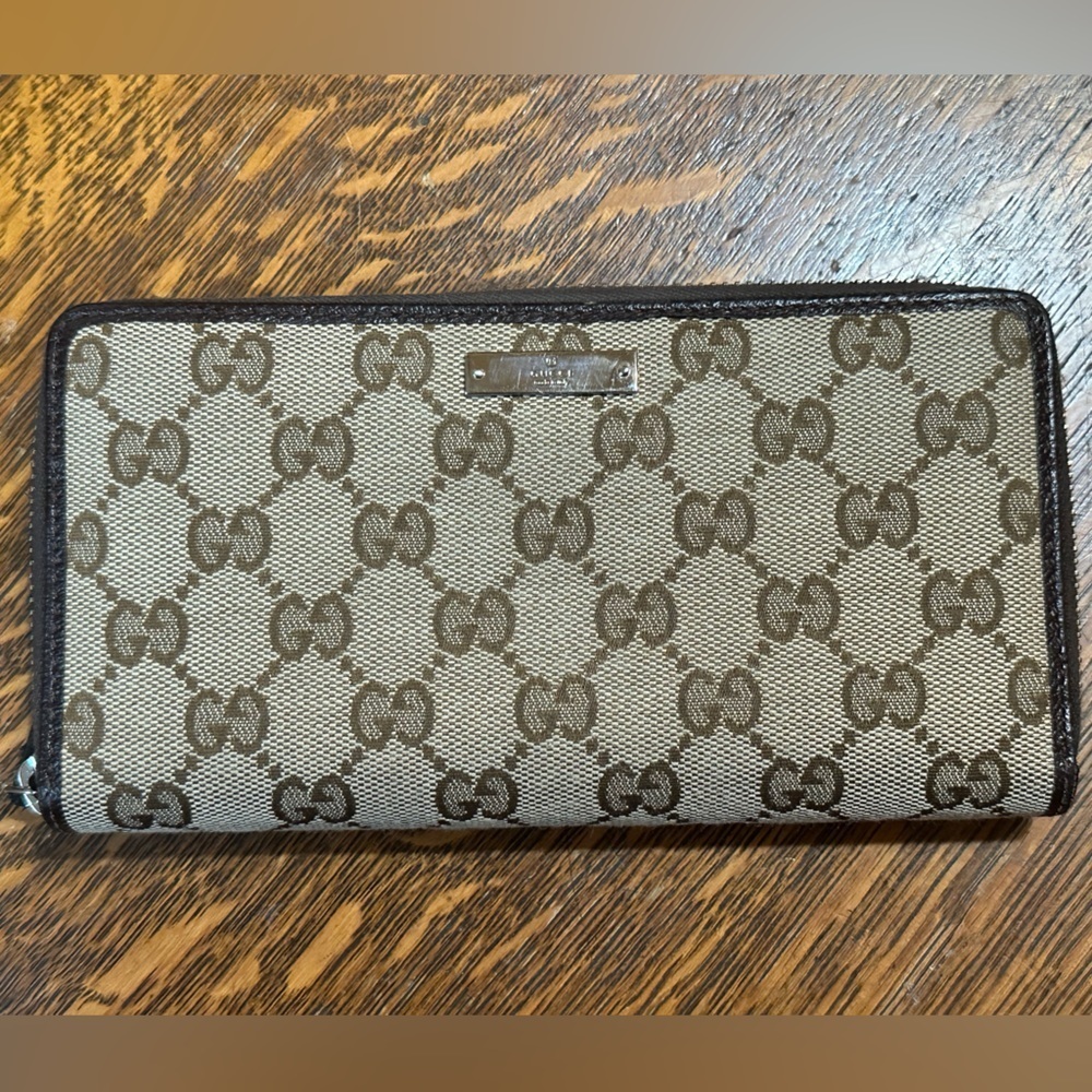 Gucci Monogram Canvas Dark Chocolate Italian Leather Zippy Wallet/Organizer EUC - Picture 9 of 17